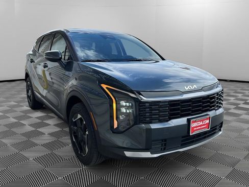 New 2026 Kia Sportage S AWD/4WD image 3