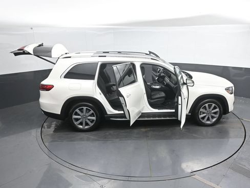 Used 2022 Mercedes-Benz GLS 450 4MATIC image 50
