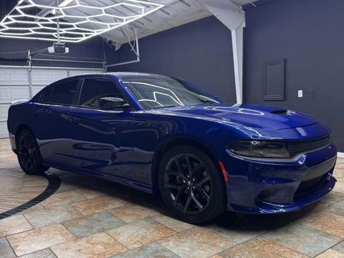 Used 2022 Dodge Charger R/T w/ Blacktop Package RWD image 5