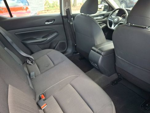 Used 2022 Nissan Altima 2.5 SV image 15