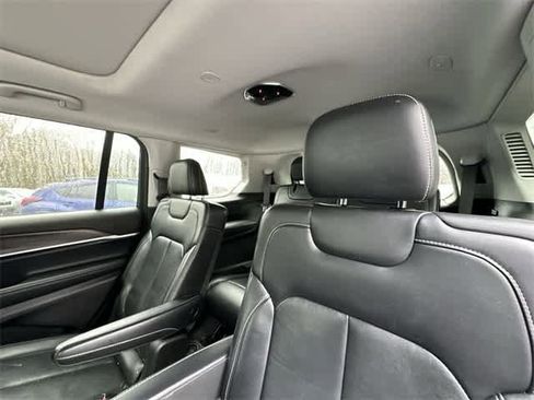 Used 2021 Jeep Grand Cherokee L Limited image 19