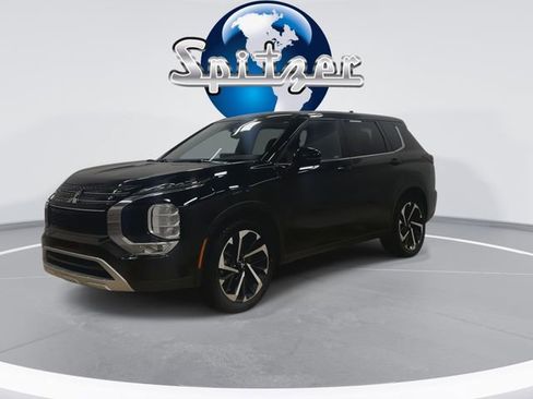 Used 2024 Mitsubishi Outlander SE image 6