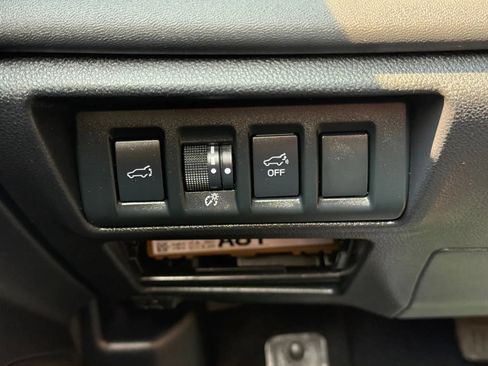 Used 2022 Subaru Outback Limited AWD/4WD image 39