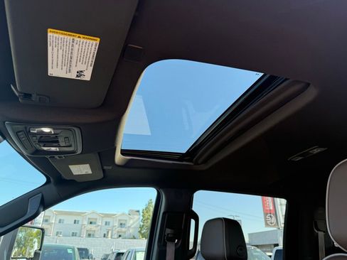 Used 2024 GMC Sierra 3500 Denali w/ Denali Reserve Package image 22