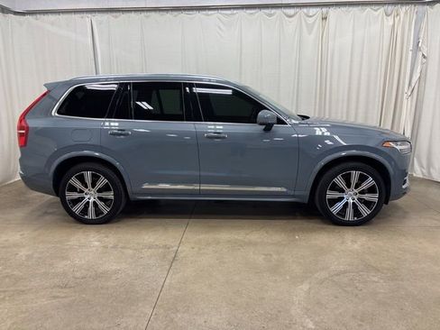 Used 2020 Volvo XC90 T6 Inscription w/ Protection Package Premier AWD/4WD image 2