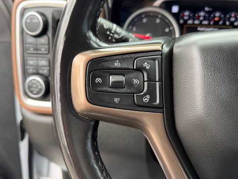 Used 2021 Chevrolet Silverado 3500 High Country w/ Technology Package AWD/4WD image 27