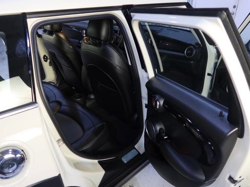 Used 2015 MINI Cooper S image 14