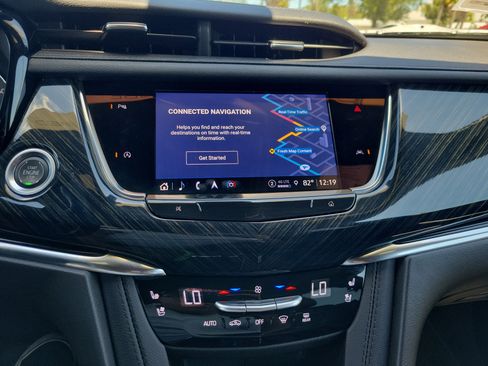 Certified 2023 Cadillac XT6 Premium Luxury AWD/4WD image 22