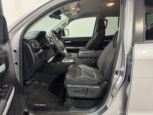 Used 2021 Toyota Tundra SR5 AWD/4WD image 14