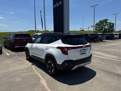 New 2026 Kia Seltos S FWD image 6