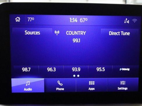 Used 2020 Ford Escape SE image 14