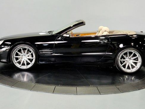 Used 2007 Mercedes-Benz SL 550 image 4