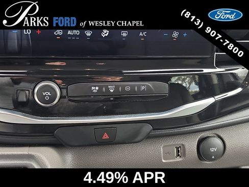 Certified 2025 Ford Transit 350 XLT RWD image 24