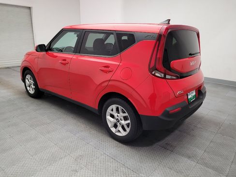 Used 2022 Kia Soul LX w/ Technology Package FWD image 5