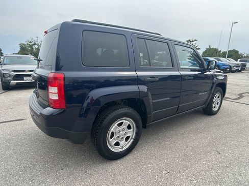 Used 2012 Jeep Patriot Sport image 7