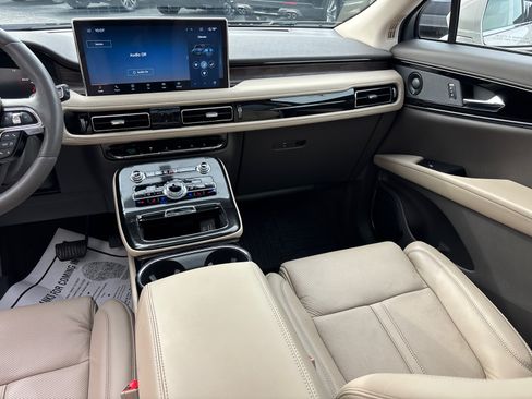 Certified 2023 Lincoln Nautilus Reserve w/ Equipment Group 201A AWD/4WD image 31