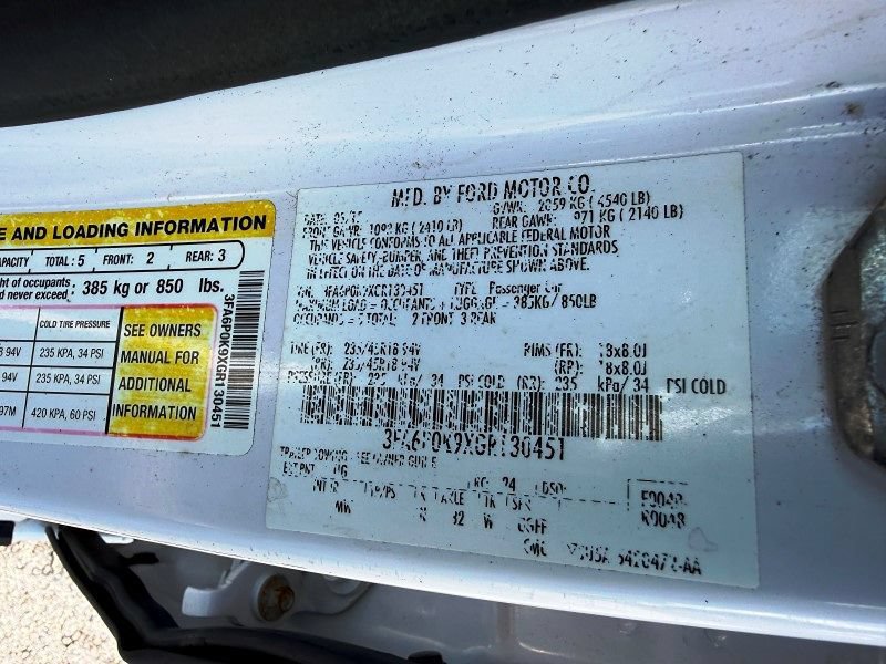Used 2016 Ford Fusion Titanium FWD image 35