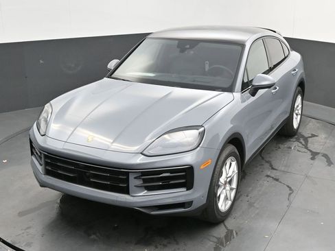 New 2026 Porsche Cayenne Coupe image 35