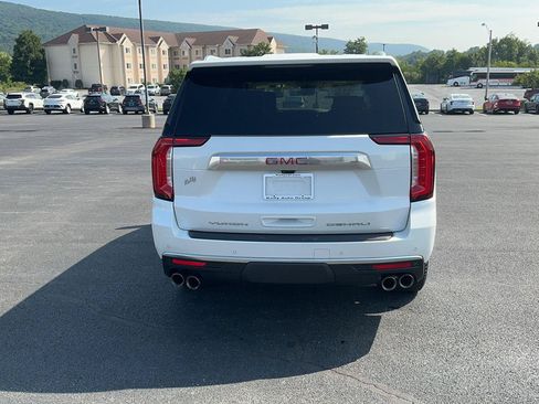 Used 2023 GMC Yukon XL Denali w/ Denali Reserve Package AWD/4WD image 8