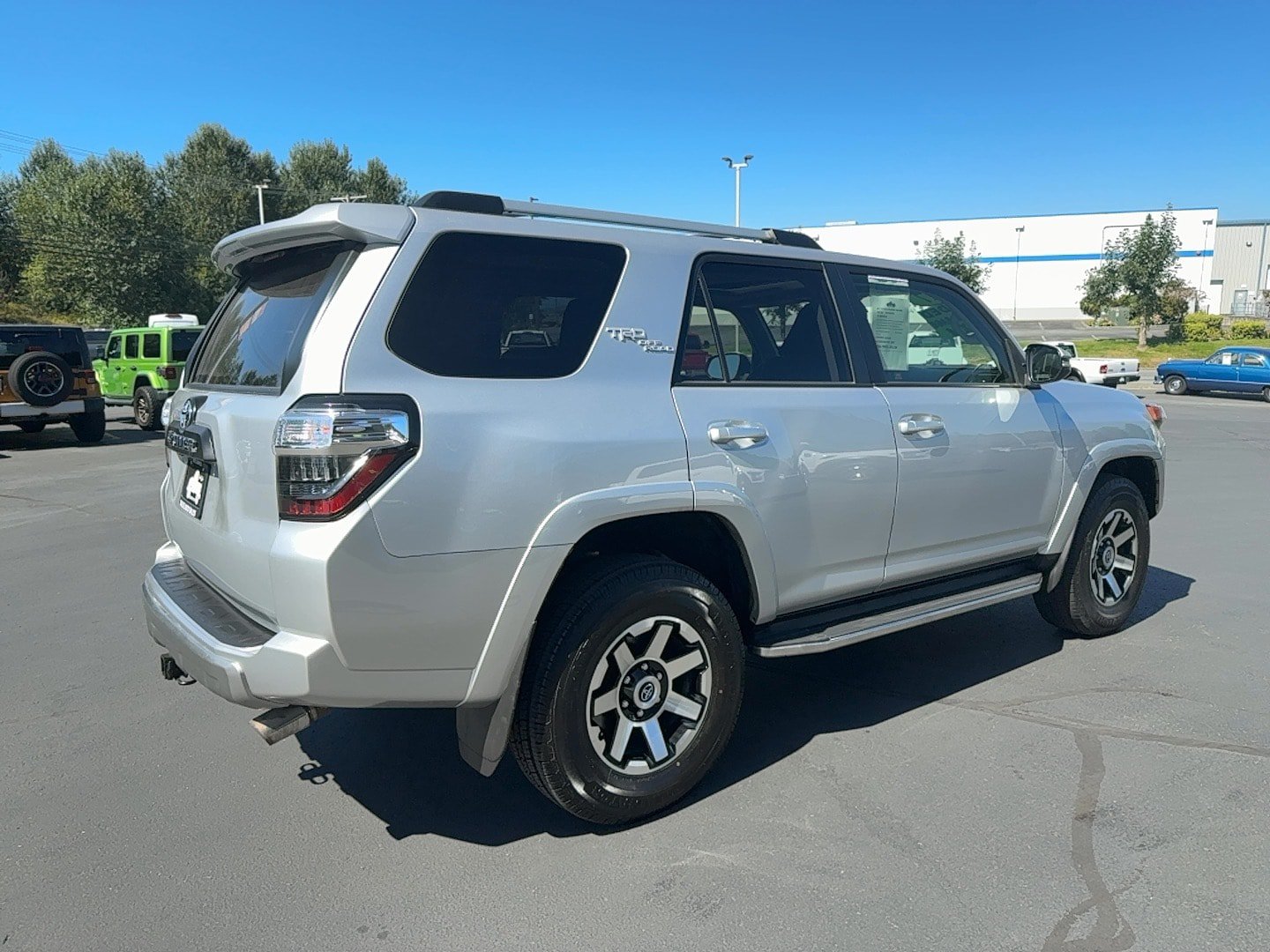 Used 2017 Toyota 4Runner TRD Off-Road Premium AWD/4WD image 5