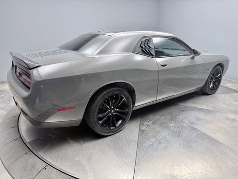 Used 2018 Dodge Challenger R/T w/ Blacktop Package RWD image 5