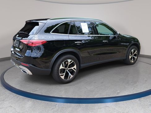 Certified 2025 Mercedes-Benz GLC 350e 4MATIC image 6