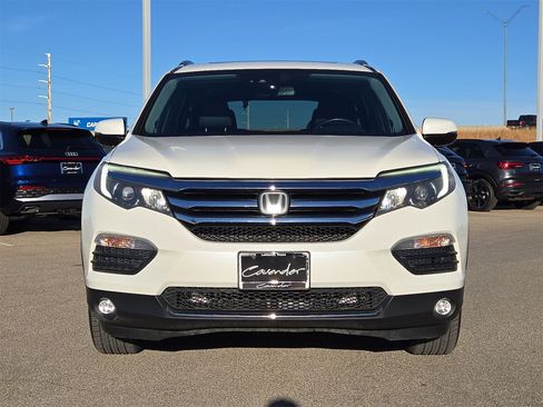 Used 2018 Honda Pilot Elite image 10