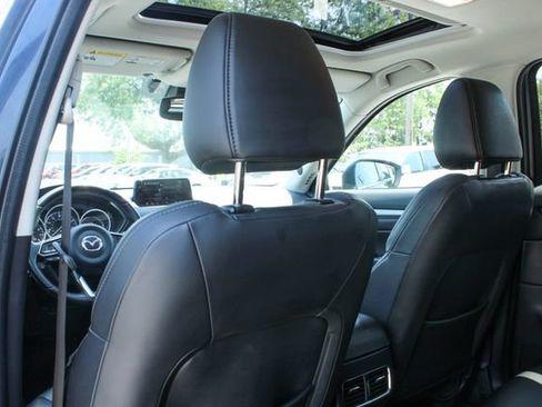Used 2018 MAZDA CX-5 Touring w/ Preferred Equipment Package AWD/4WD image 32