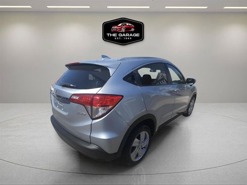 Used 2019 Honda HR-V EX image 6