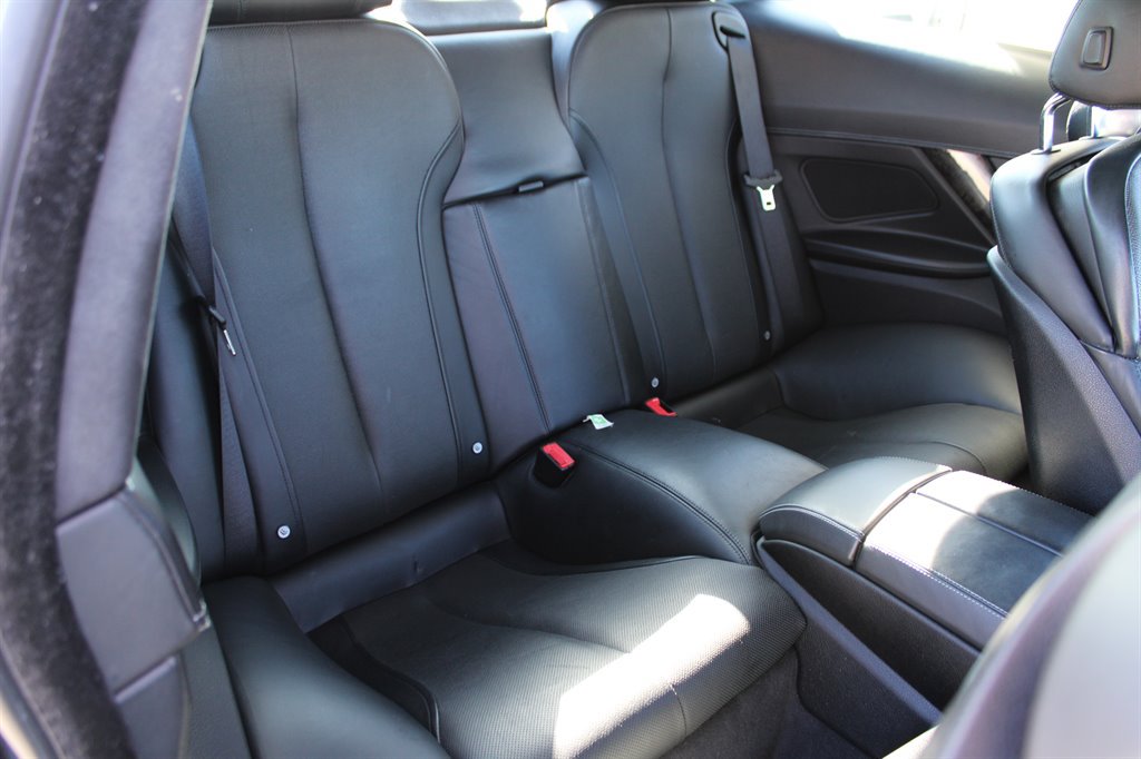 Used 2012 BMW 650i Coupe RWD image 15