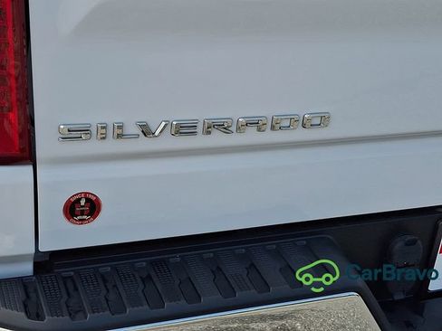 Certified 2024 Chevrolet Silverado 1500 LT AWD/4WD image 28