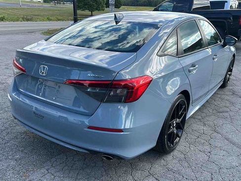 Used 2023 Honda Civic Sport image 9