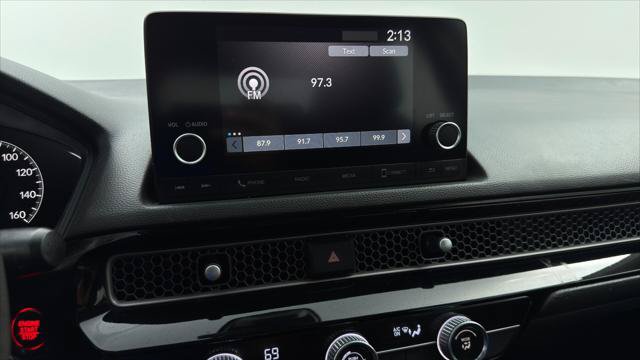 Used 2023 Honda Civic LX image 28