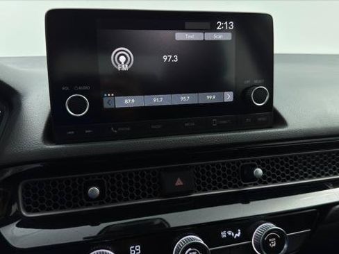 Used 2023 Honda Civic LX image 28