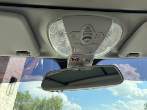 Used 2012 Mercedes-Benz SL 550 image 53