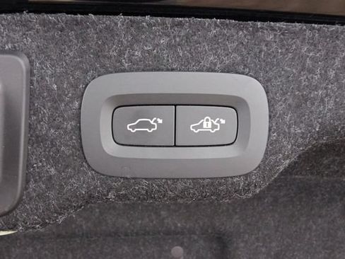 Certified 2023 Volvo S90 B6 Ultimate AWD/4WD image 29