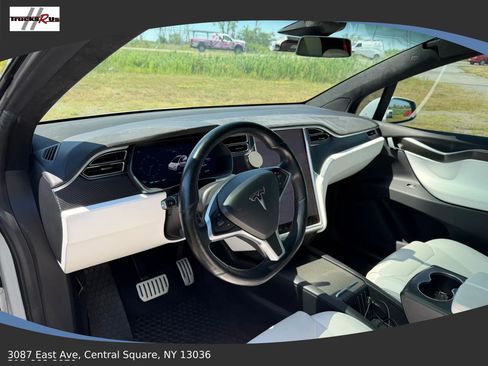 Used 2016 Tesla Model X 90D AWD/4WD image 9