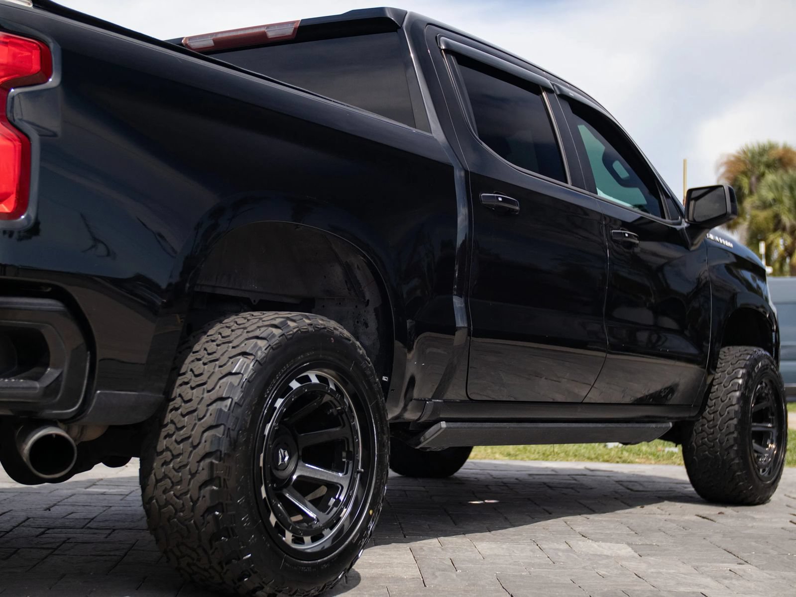 Used 2019 Chevrolet Silverado 1500 RST w/ All-Star Edition RWD image 14