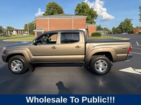 Used 2013 Toyota Tacoma 4x4 Double Cab w/ TRD Sport Pkg image 7