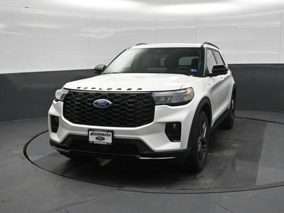 New 2026 Ford Explorer ST-Line w/ ST-Line Street Pack