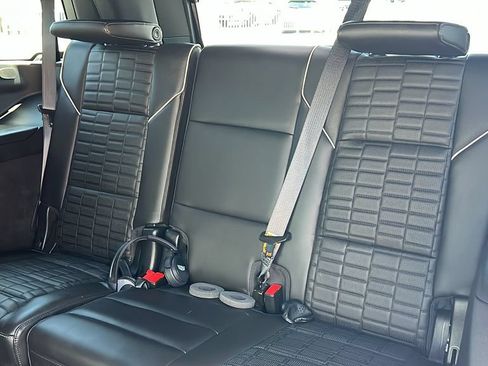 Used 2023 Cadillac Escalade V AWD/4WD image 11
