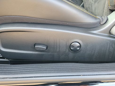 Used 2023 Dodge Challenger GT w/ Plus Package image 11