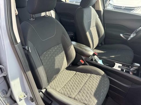 Used 2023 Nissan Kicks SV FWD image 24