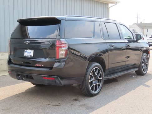 Used 2024 Chevrolet Suburban RST w/ Luxury Package AWD/4WD image 3