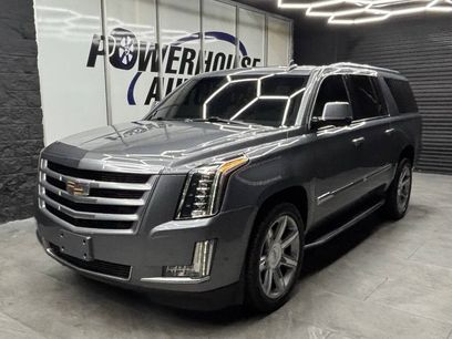 Used 2019 Cadillac Escalade ESV Luxury