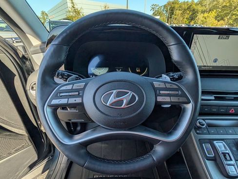 Used 2024 Hyundai Palisade SEL w/ Premium Package image 10