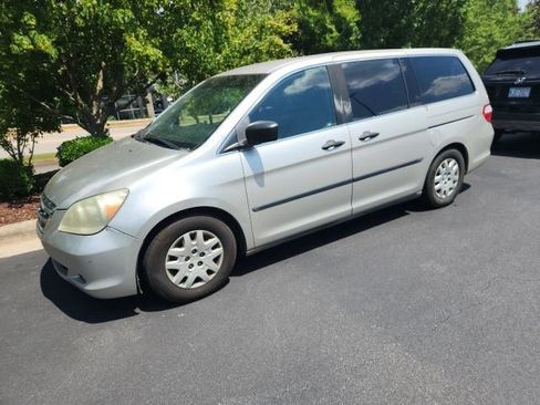 Used 2006 Honda Odyssey LX image 2
