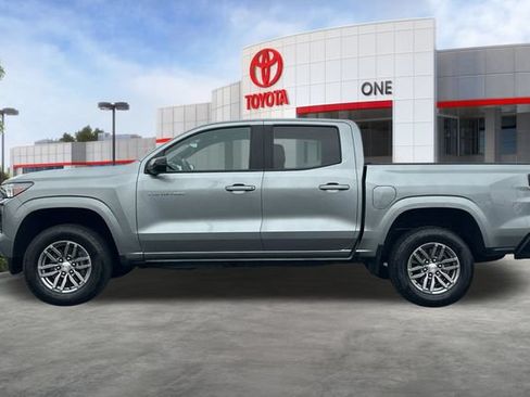 Used 2024 Chevrolet Colorado LT w/ LT Convenience Package RWD image 8