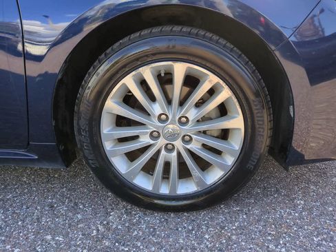 Used 2013 Toyota Avalon Limited image 11