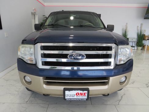 Used 2012 Ford Expedition XLT image 9